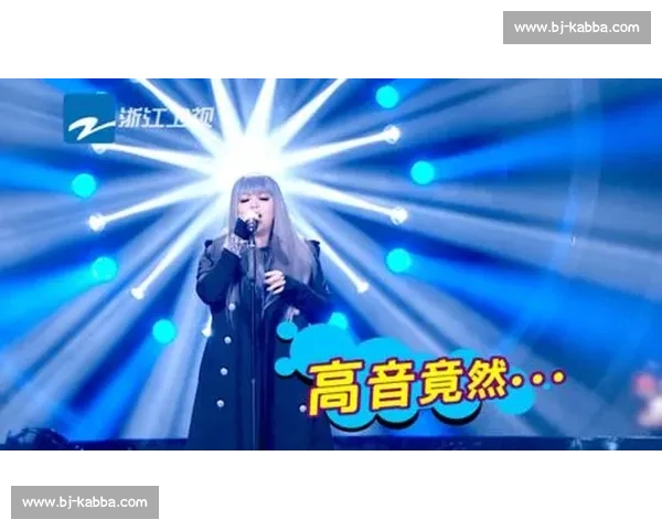 《激情四溢的舞台上唱响梦想 每个音符都承载着挑战与希望》